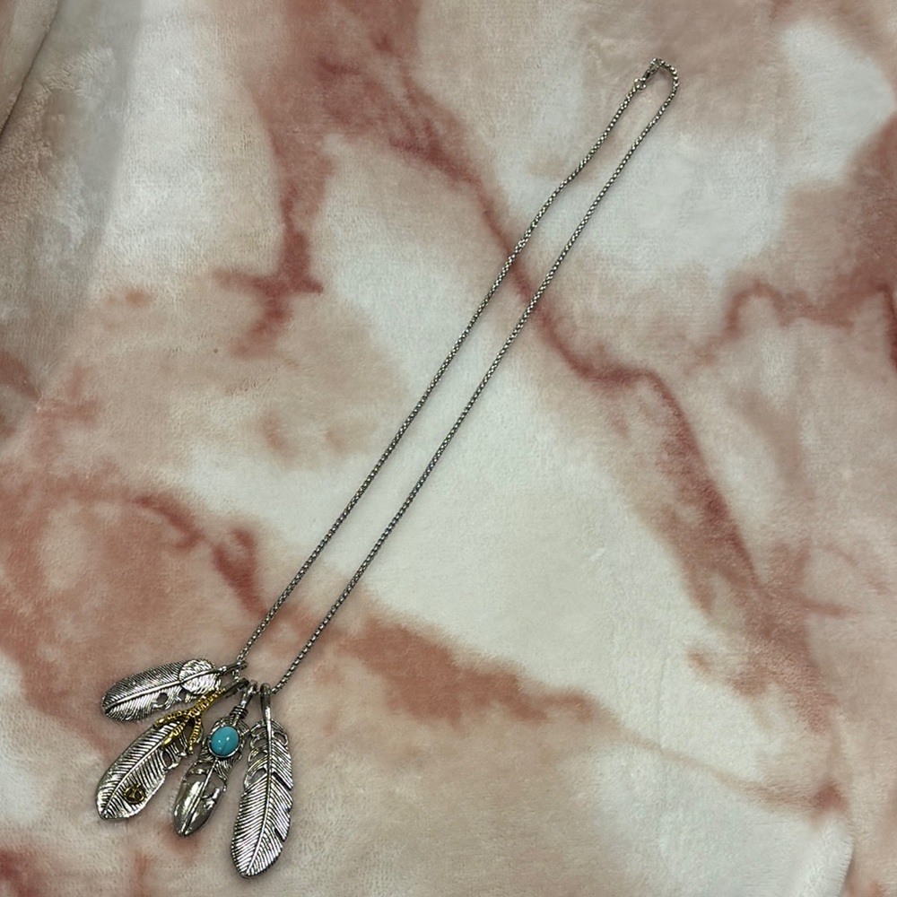 Silver Feather 4 Charm Pendant Necklace with Faux Turquoise and Gold Accents NWT - Picture 2 of 15